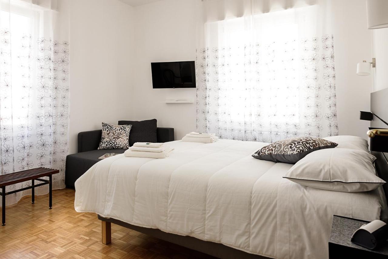 G&G Napoli Bed and Breakfast Eksteriør billede